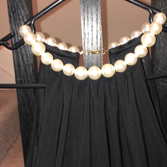 Black Flowy Dress. - Picture 3 of 5